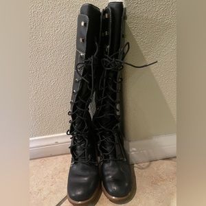 Timberlands Women’s dark blue lace up knee-high vantage